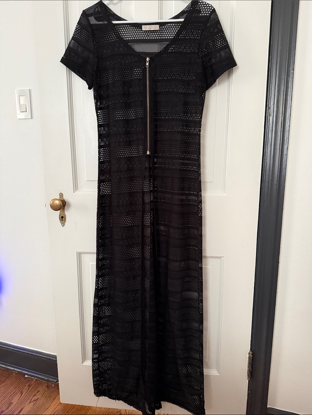 Black Short-Sleeve Crochet Maxi Dress with Front Zipper